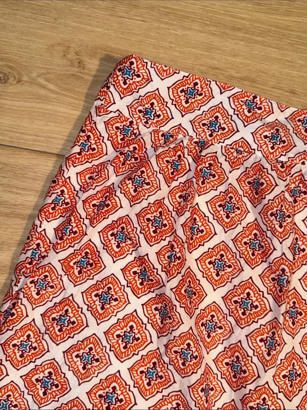 LOFT Orange and White Geometric A-Line Skirt size 0